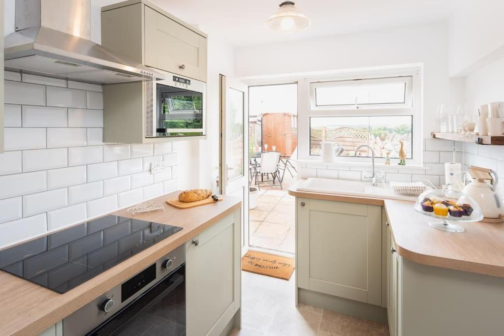 *Brand New* Olive Grove Cottage ทอร์คิ ภายนอก รูปภาพ