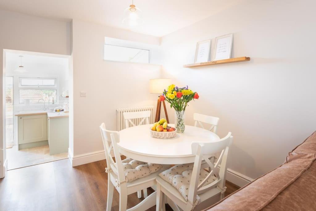 *Brand New* Olive Grove Cottage ทอร์คิ ภายนอก รูปภาพ