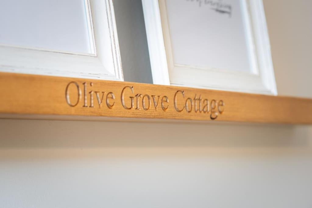 *Brand New* Olive Grove Cottage ทอร์คิ ภายนอก รูปภาพ