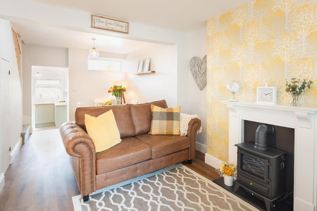 *Brand New* Olive Grove Cottage ทอร์คิ ภายนอก รูปภาพ